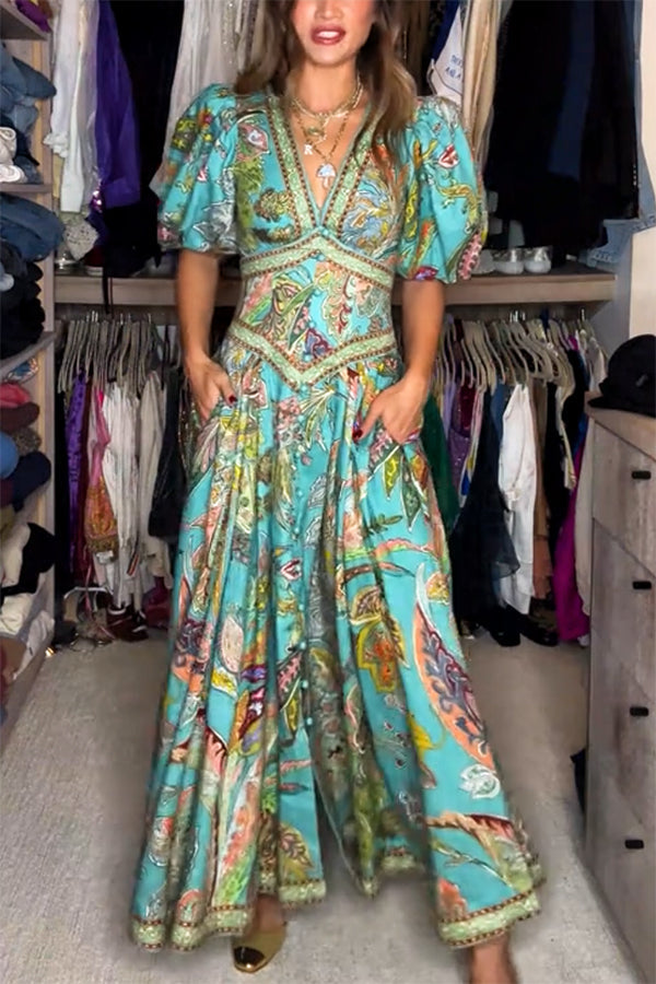 Amelia Quinn | Airy Maxi Dress with Puff Sleeves & V-Neck