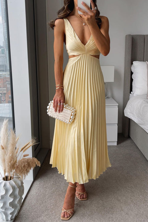 Clara | Cut Out Waist Sleeveless Pleated Maxi Dress