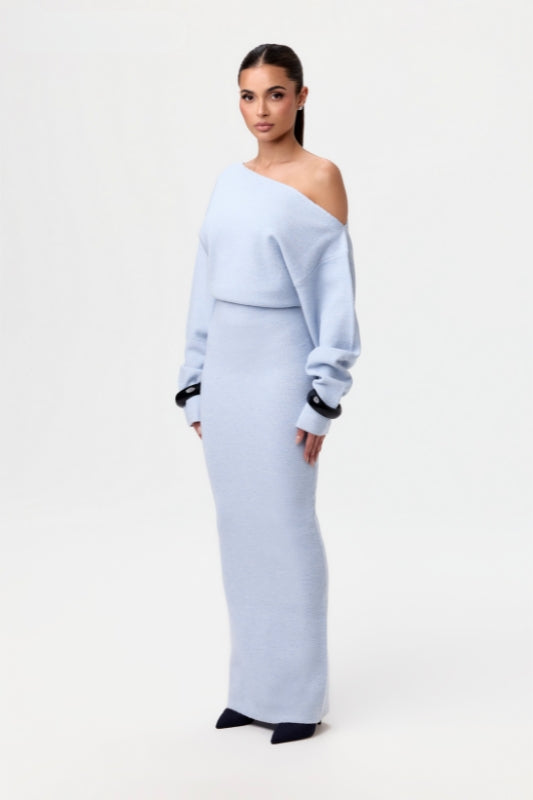 Mirelda – Off-Shoulder Sweater Dress