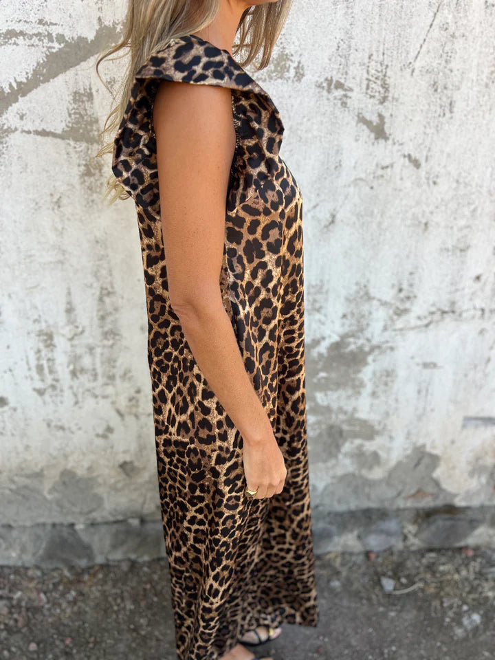 OLIVETTE | LEOPARD PRINT MAXI DRESS WITH V-NECK