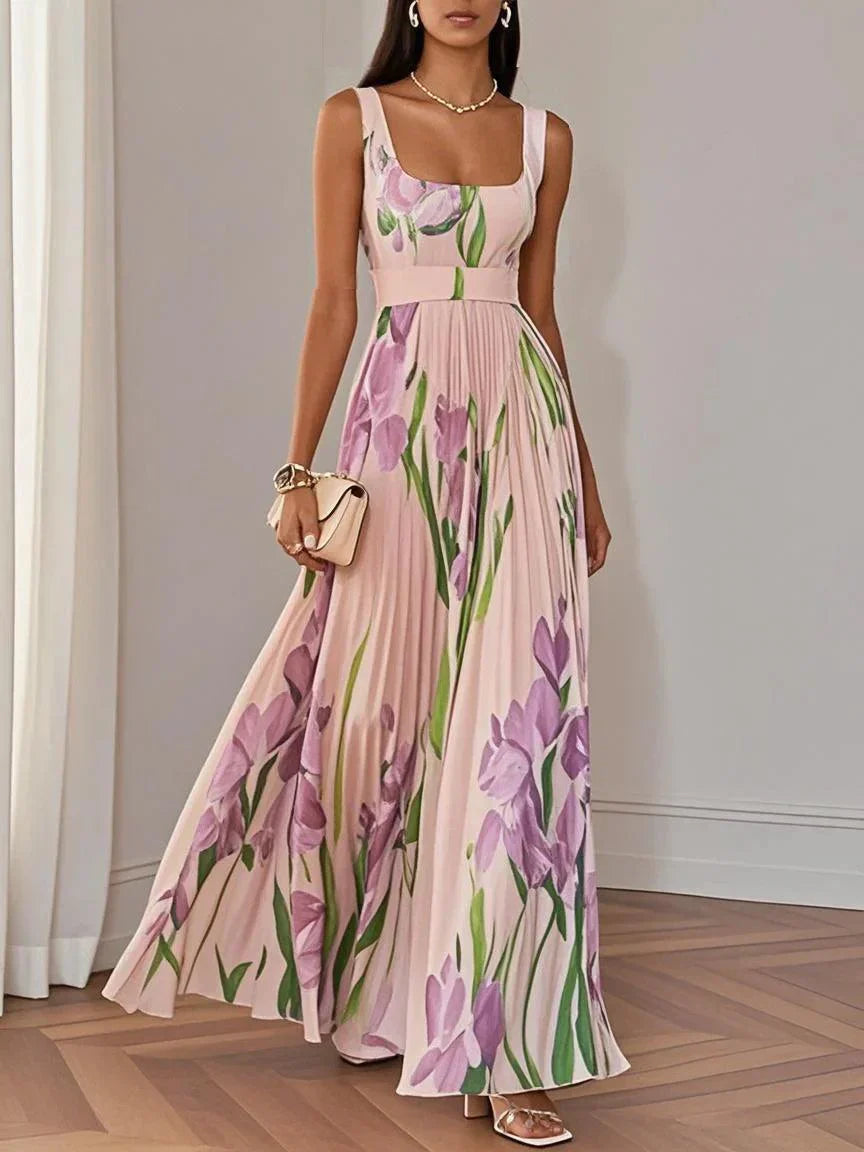 Alivienne – White Floral Pleated Chiffon Maxi Dress