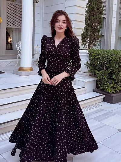 Mirlette Black Floral Vintage V-Neck Maxi Dress