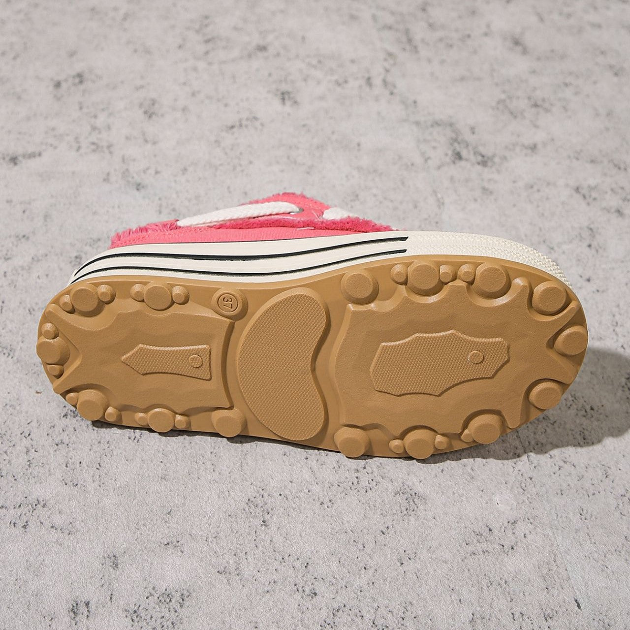 Flora™ | Women’s Fringed Platform Sneakers