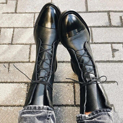 Elsa™ | Classic Leather Lace-Up Boots