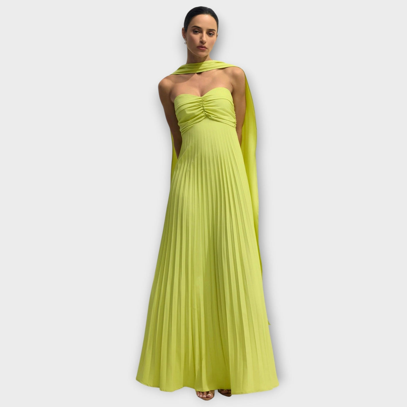 Alisanne – Elegant Strapless Maxi Dress
