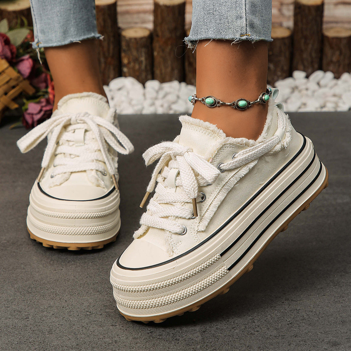 Flora™ | Women’s Fringed Platform Sneakers