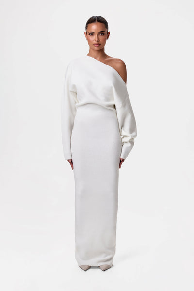 Mirelda – Off-Shoulder Sweater Dress