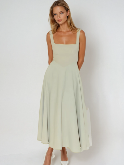 Luretta – Modern Sleeveless Midi Dress