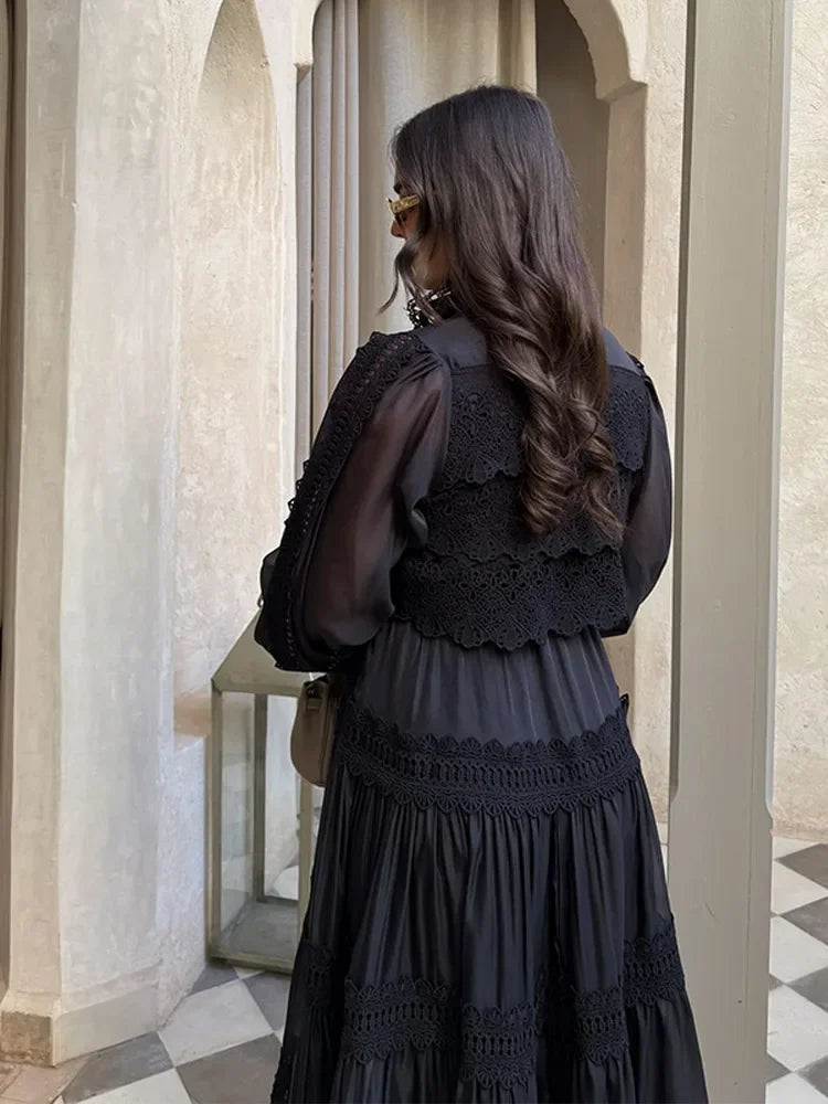 Elyra – Embroidered Boho Maxi Dress