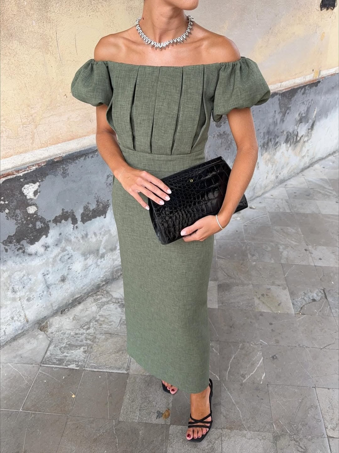 Gregoria-elegant one-shoulder puff sleeve pleated dress