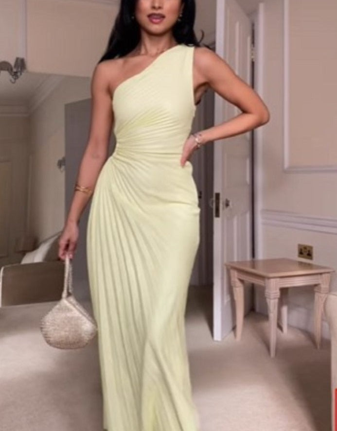 Cyrilla – Classic Midi Dress