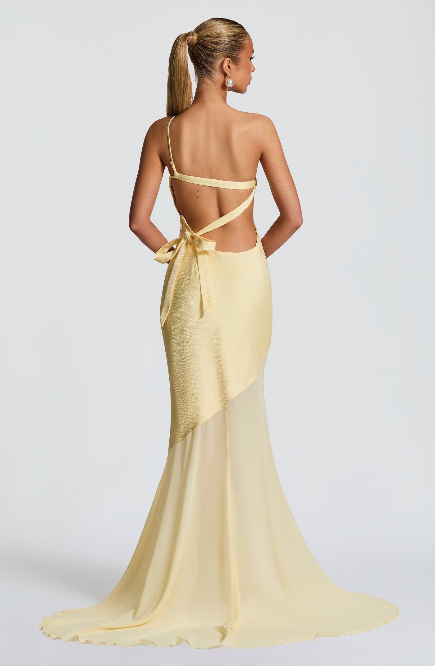 Sylvienne – One-Shoulder Mesh Gown