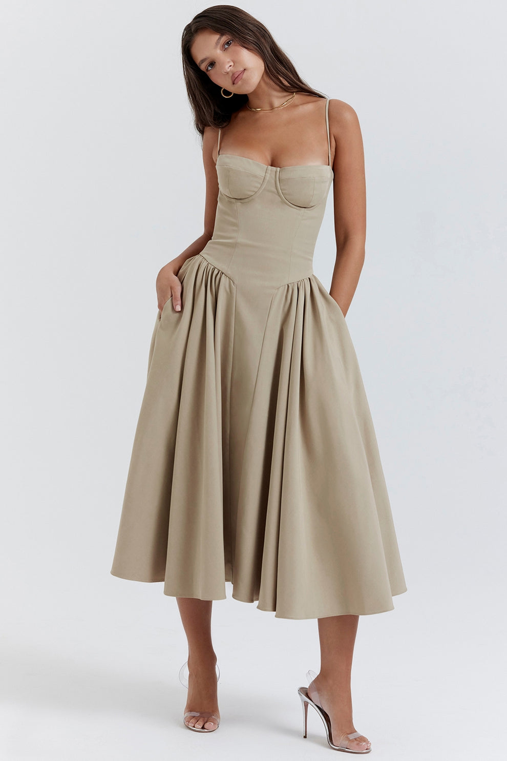 Maissa - Elegant Sleevelss Midi Dress