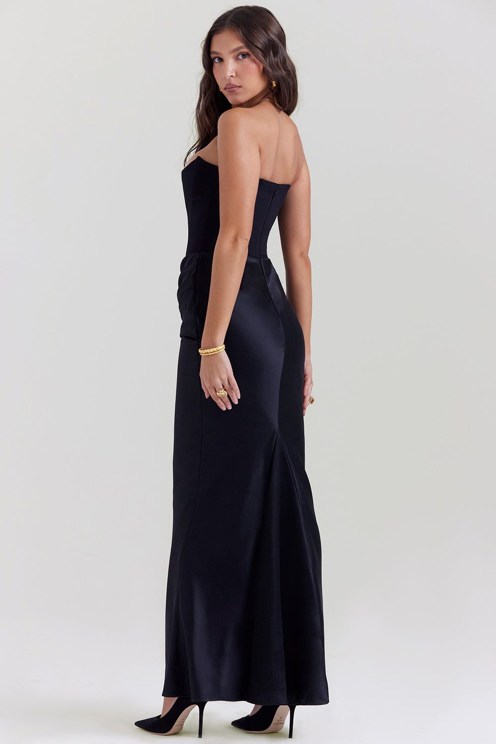 LinaÉlégance – Elegant Maxi Dress