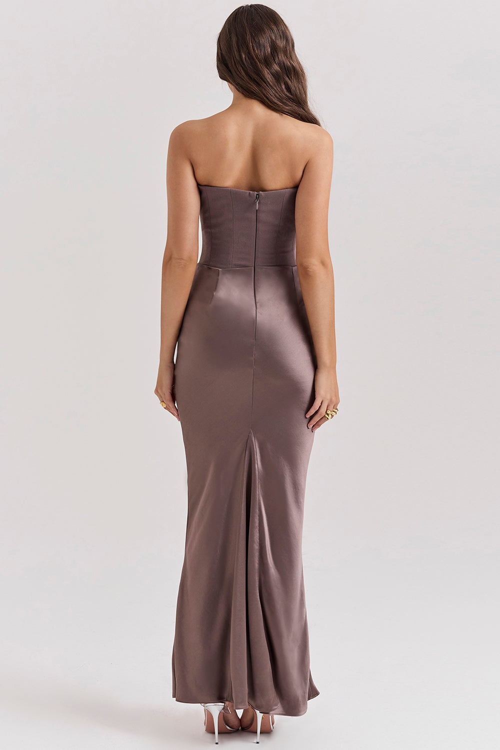 LinaÉlégance – Elegant Maxi Dress
